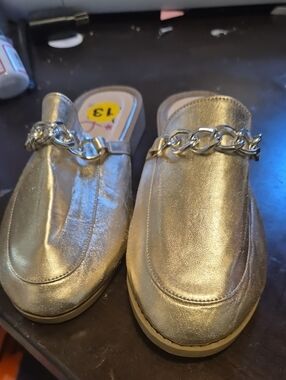 Metallic Gold Chain-Trim Girls Slip-On Loafers